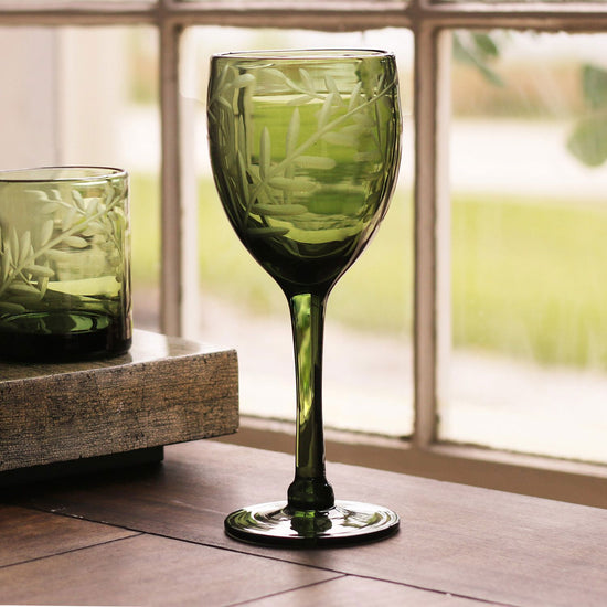 GLASS Fern Wine S4 (Dark Green)