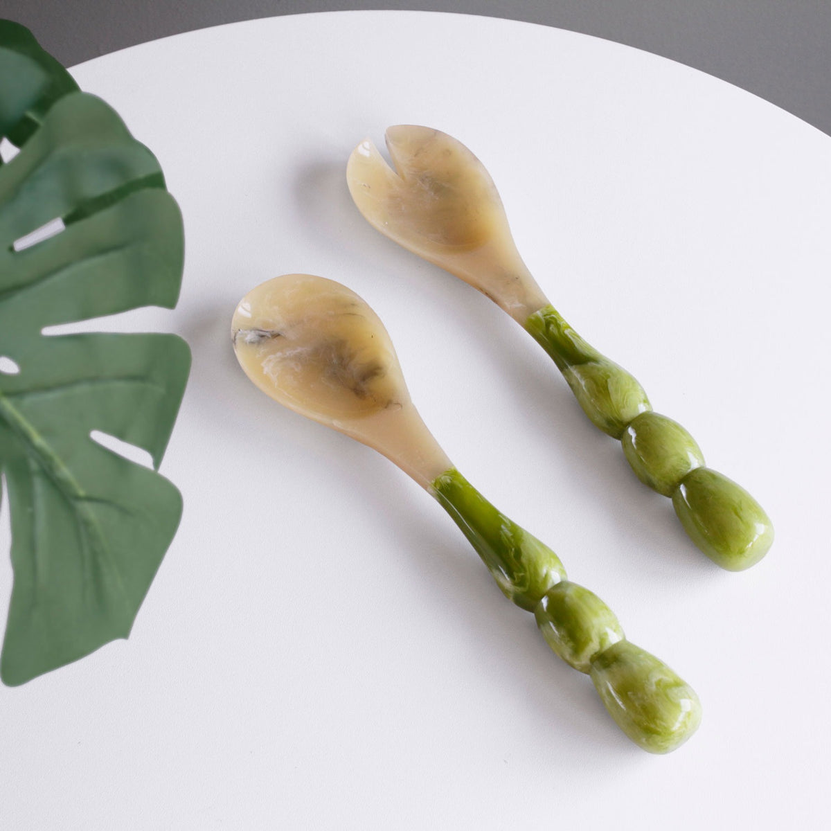 RESIN Rio Bubble Salad Servers (Green)