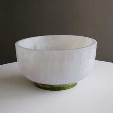 RESIN Rio Large Bowl with Base (White and Green)